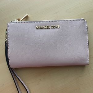 Michael Kors wristlet/wallet
